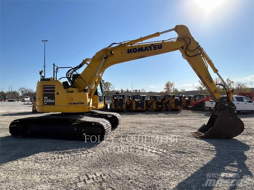 Komatsu PC228USLC 대형 굴삭기 29톤 이상