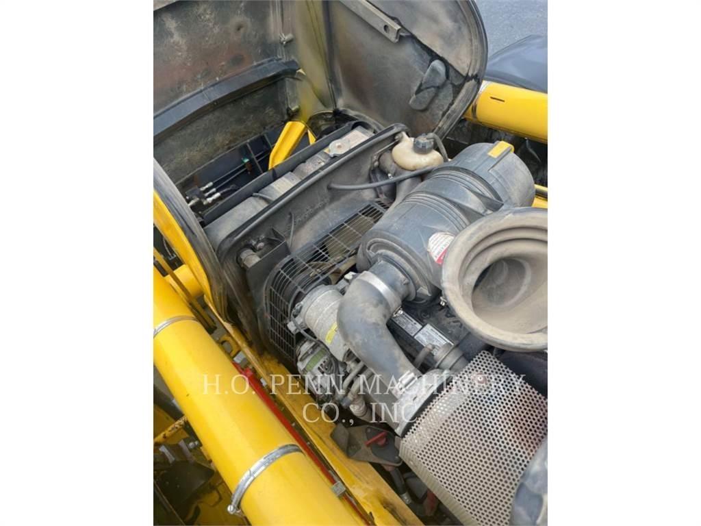 Komatsu WB150 백호로더