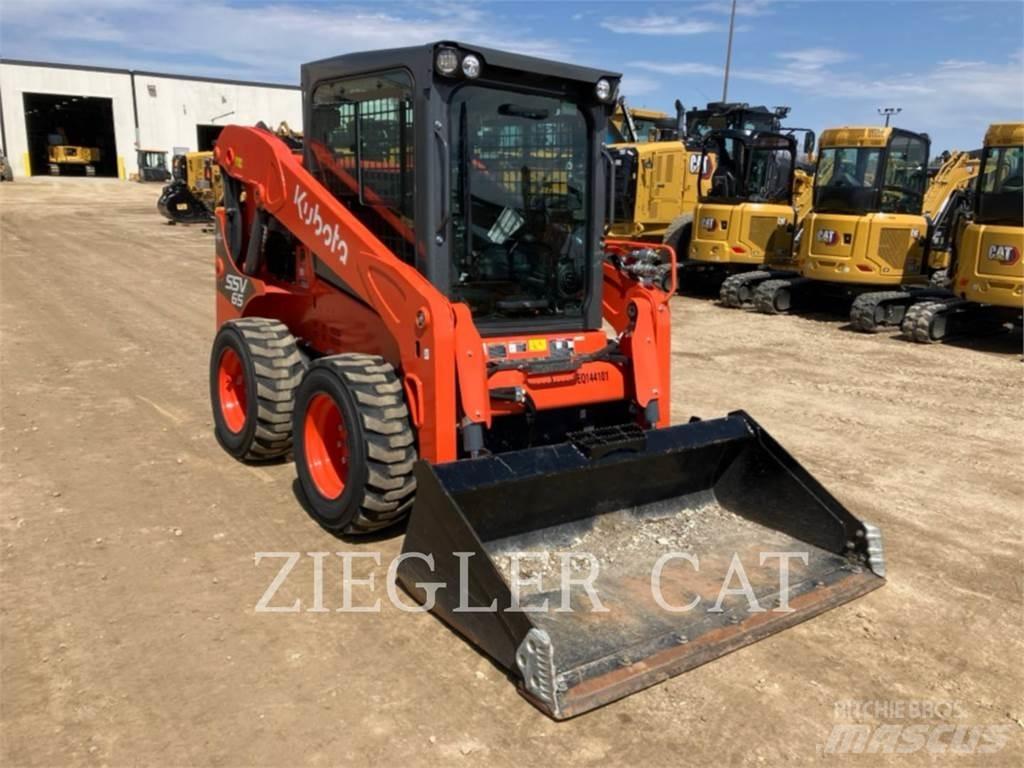 Kubota SSV65  스키드로더