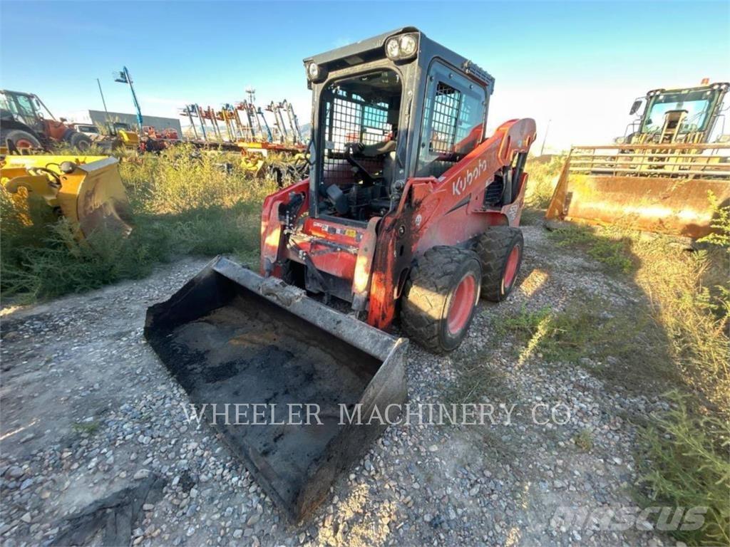 Kubota SSV75  스키드로더