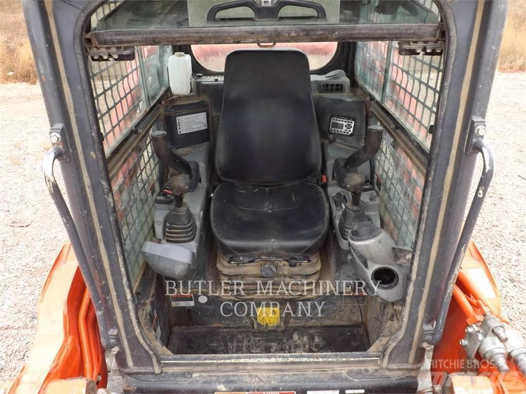 Kubota SVL 75-2 궤도식 로우더