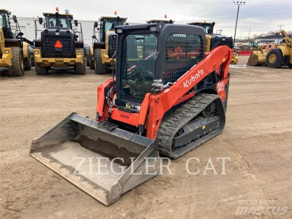 Kubota SVL65-2 궤도식 로우더