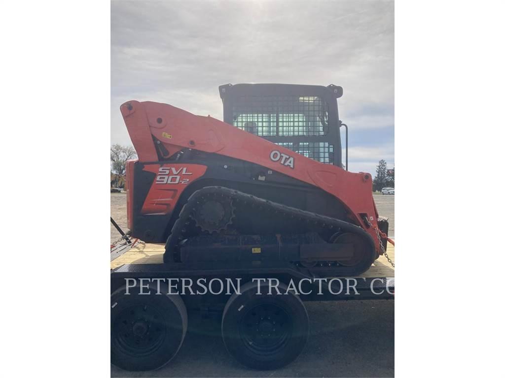 Kubota SVL90-2  스키드로더
