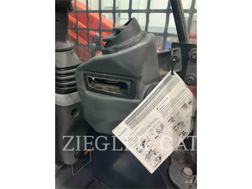 Kubota SVL97 궤도식 로우더