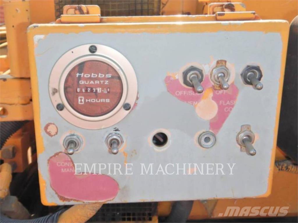 LeeBoy L8500T 아스팔트 포장장비