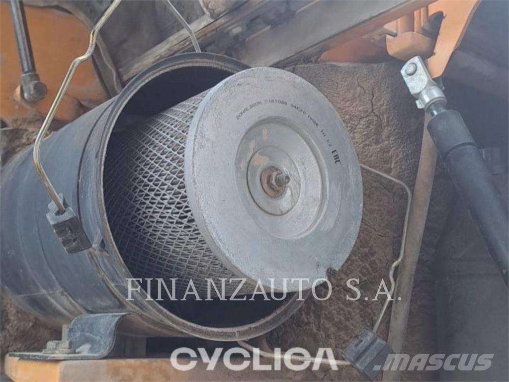 Liebherr A310B  휠 굴삭기