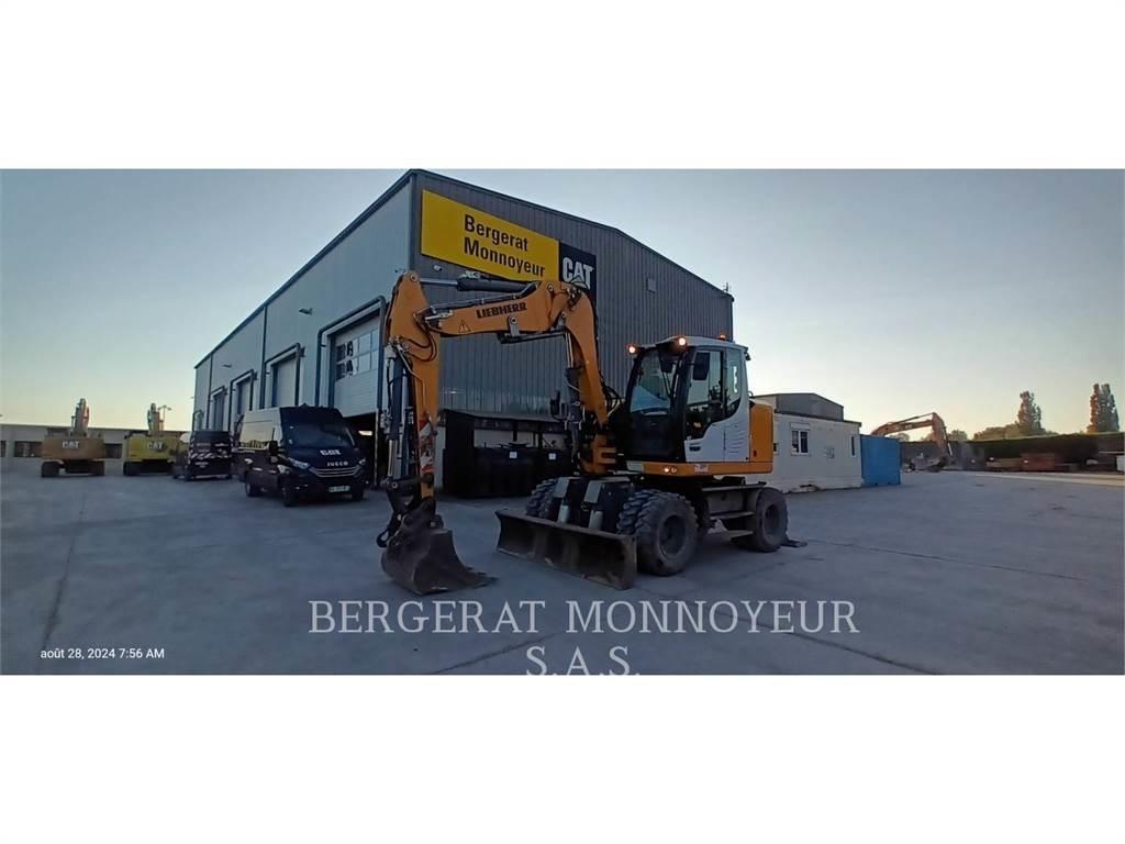 Liebherr A912  휠 굴삭기