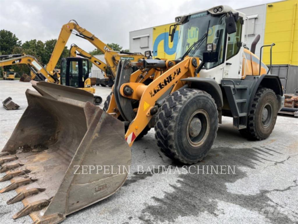 Liebherr L546  휠로우더