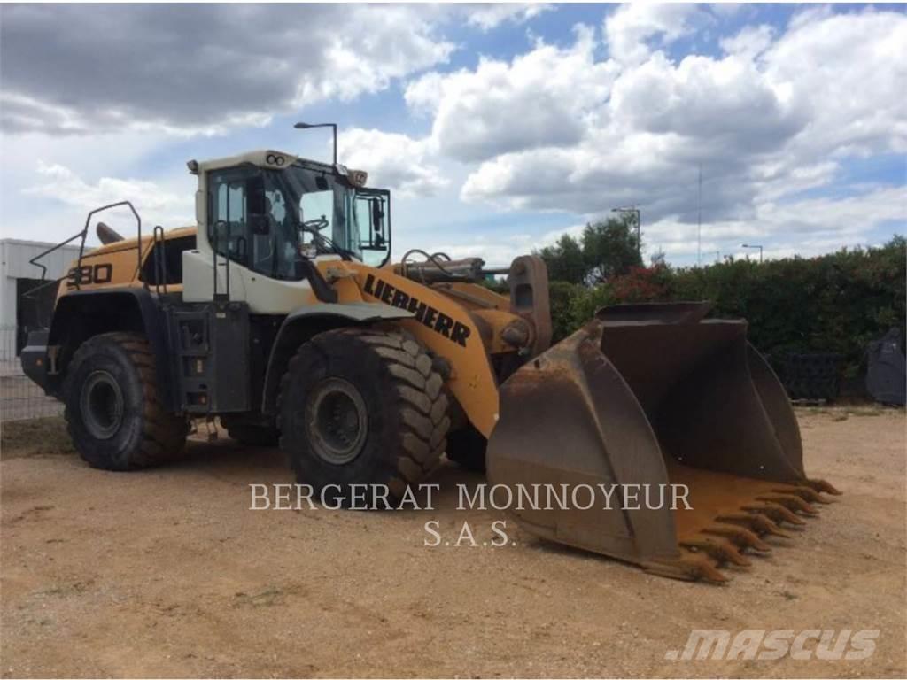 Liebherr L580  휠로우더
