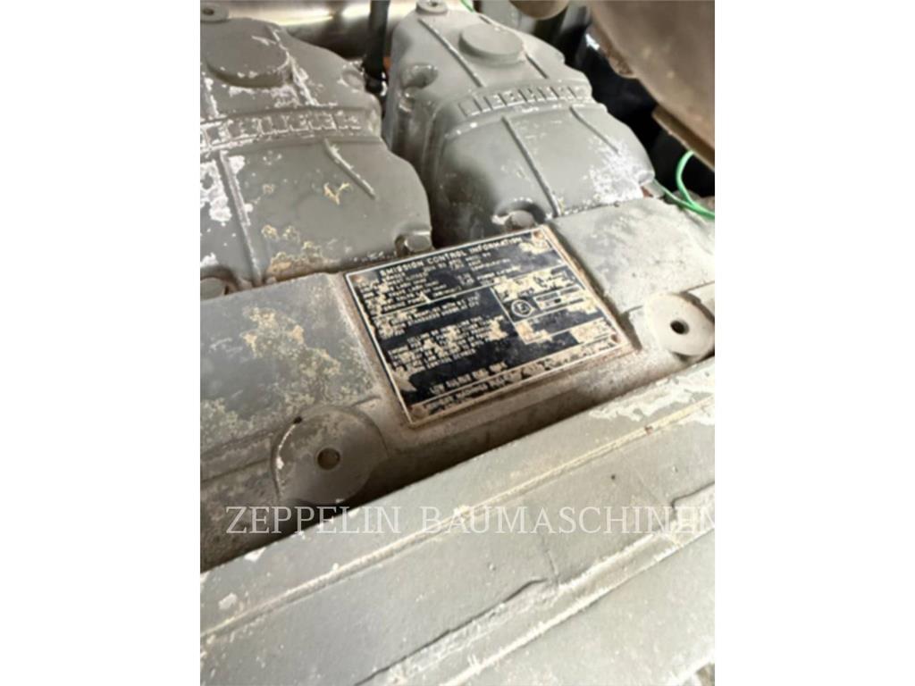 Liebherr PR724 크롤러 도저