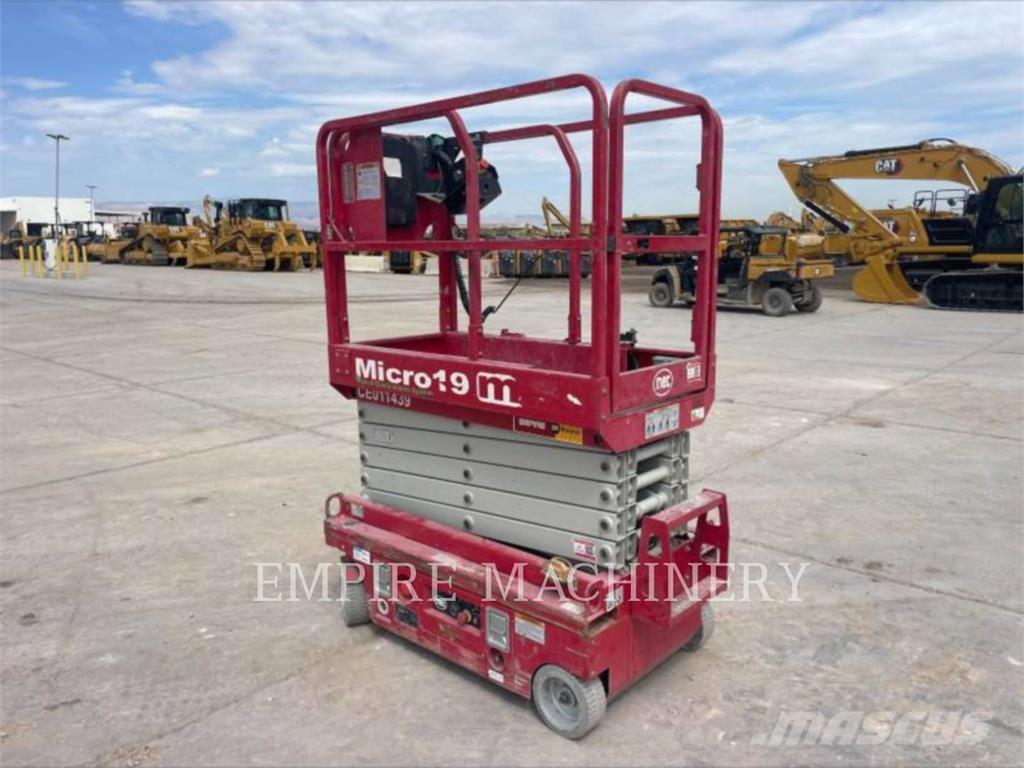 MEC MICRO 19 관절형 전동이동 리프트