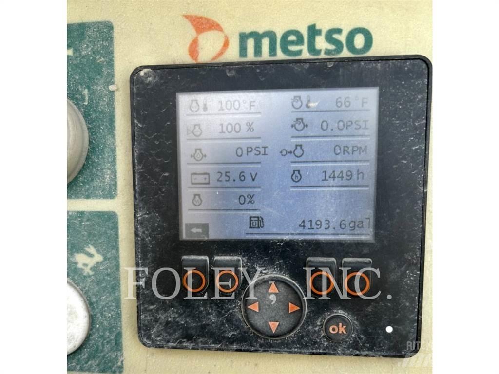 Metso ST2.8 이동식 선별기