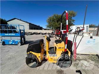 MultiQuip RL AR14H 트윈 드럼 롤러