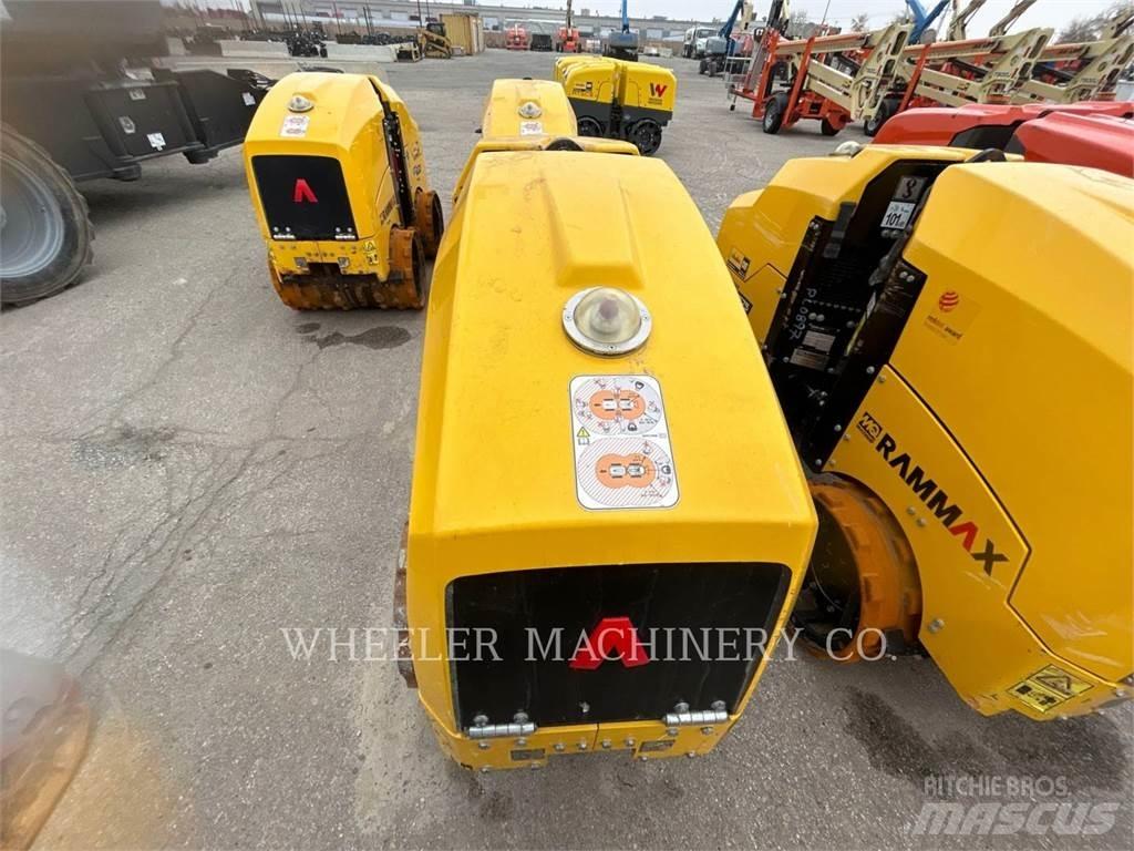 MultiQuip RX1575 트윈 드럼 롤러