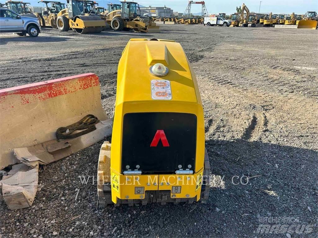 MultiQuip RX1575 트윈 드럼 롤러