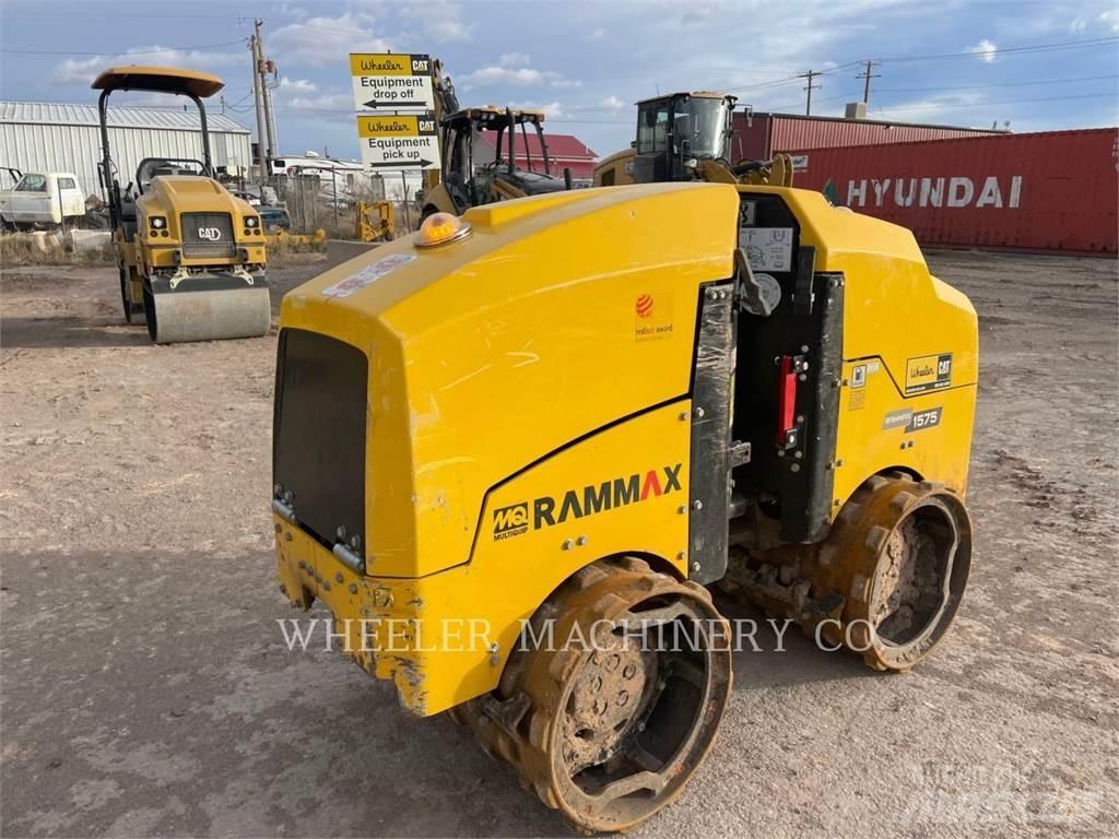 MultiQuip RX1575 트윈 드럼 롤러