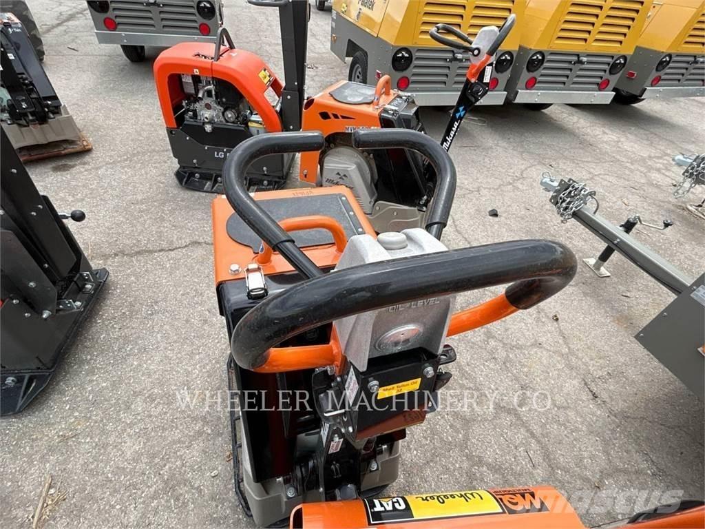 MultiQuip VP MVH508 진동롤러