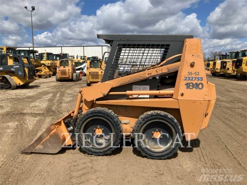 New Holland 1840  스키드로더