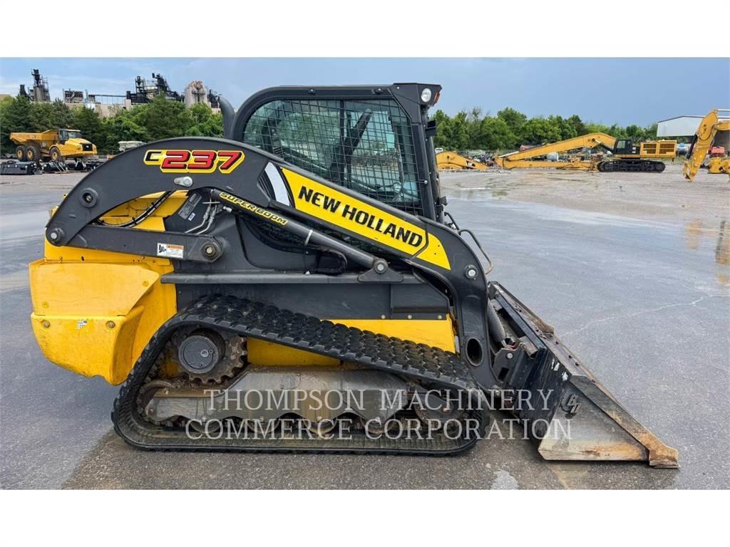 New Holland C237 궤도식 로우더