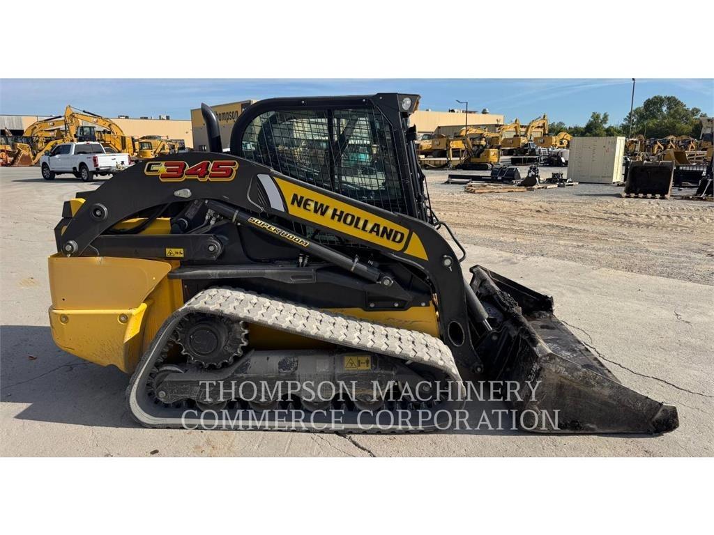 New Holland C345 궤도식 로우더