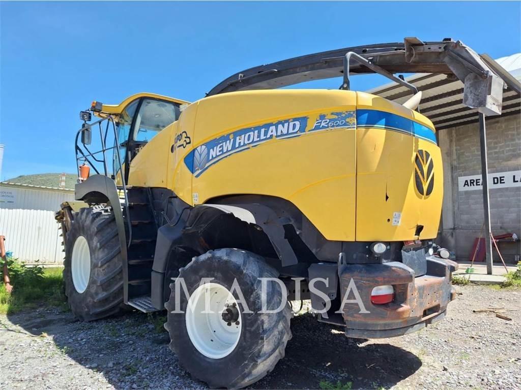 New Holland FR60E31AAL 원목 하베스터
