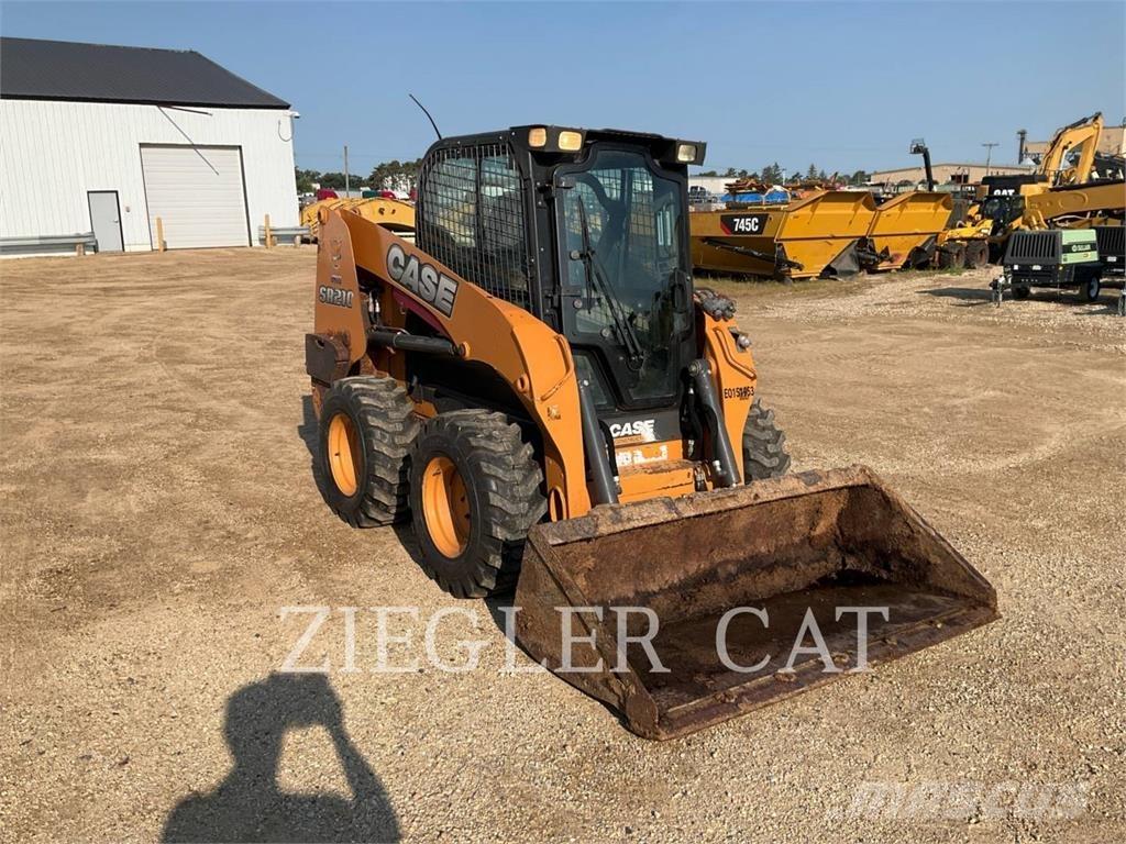 New Holland SR210  스키드로더
