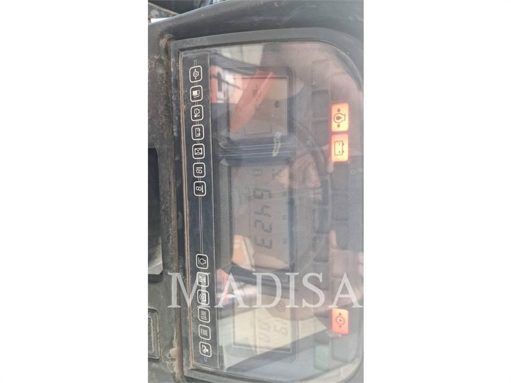 New Holland TM7030 트랙터