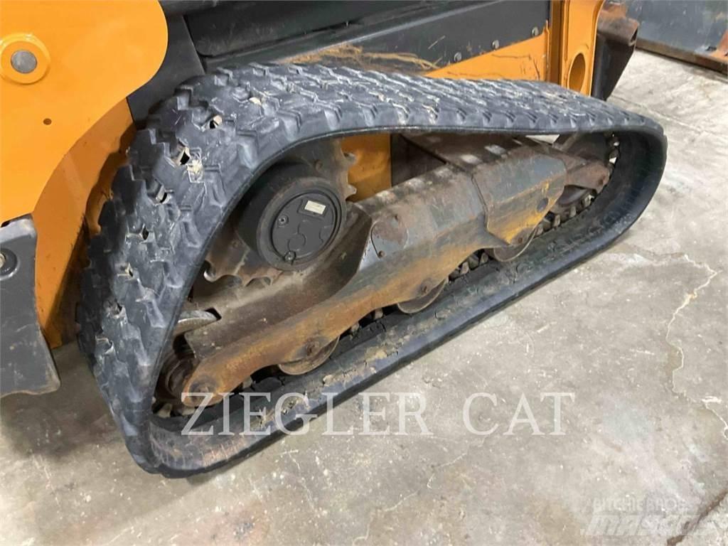 New Holland TR310B 궤도식 로우더