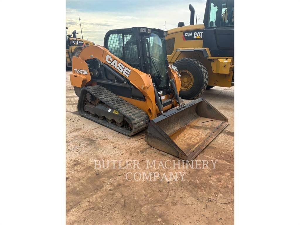New Holland TV370B 궤도식 로우더