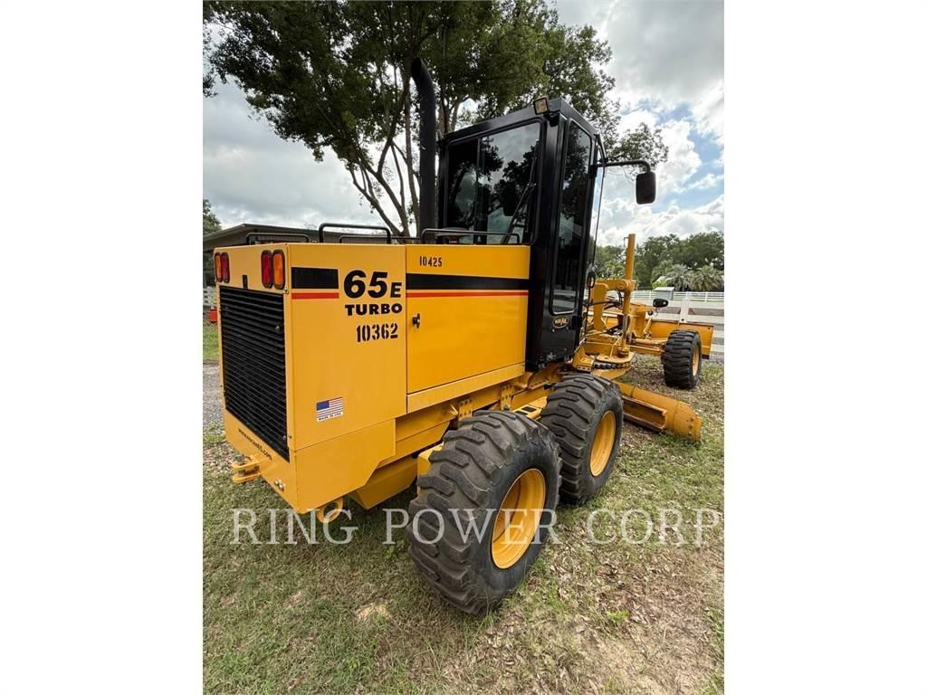 Noram 65E CAB 그레이더