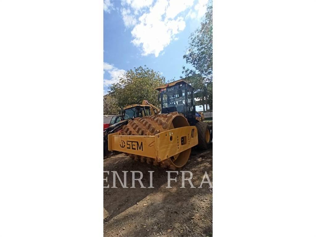 SEM MACHINERY 510 토양 다짐기