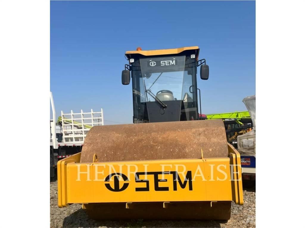 SEM MACHINERY 510 토양 다짐기