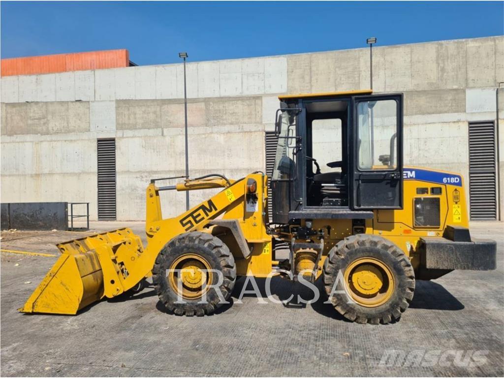 SEM MACHINERY SEM618D  휠로우더