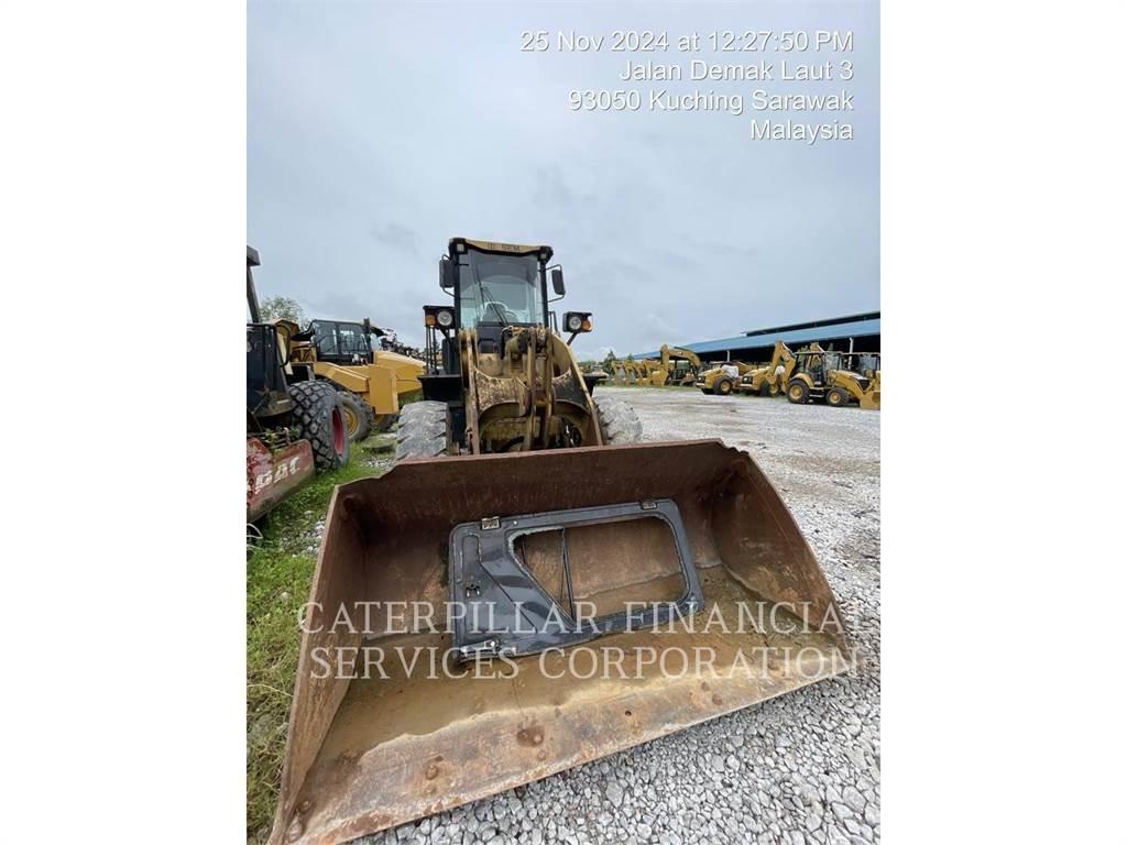 SEM MACHINERY SEM636D  휠로우더