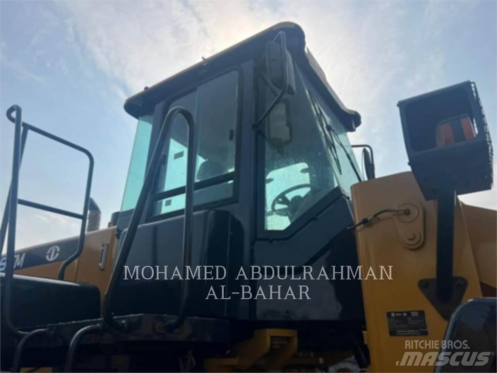SEM MACHINERY SEM660D  휠로우더