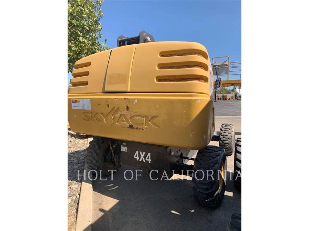 Skyjack BOOM S45 관절형 전동이동 리프트