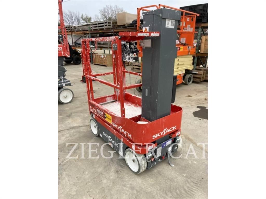 Skyjack SJ12 가위형 리프트