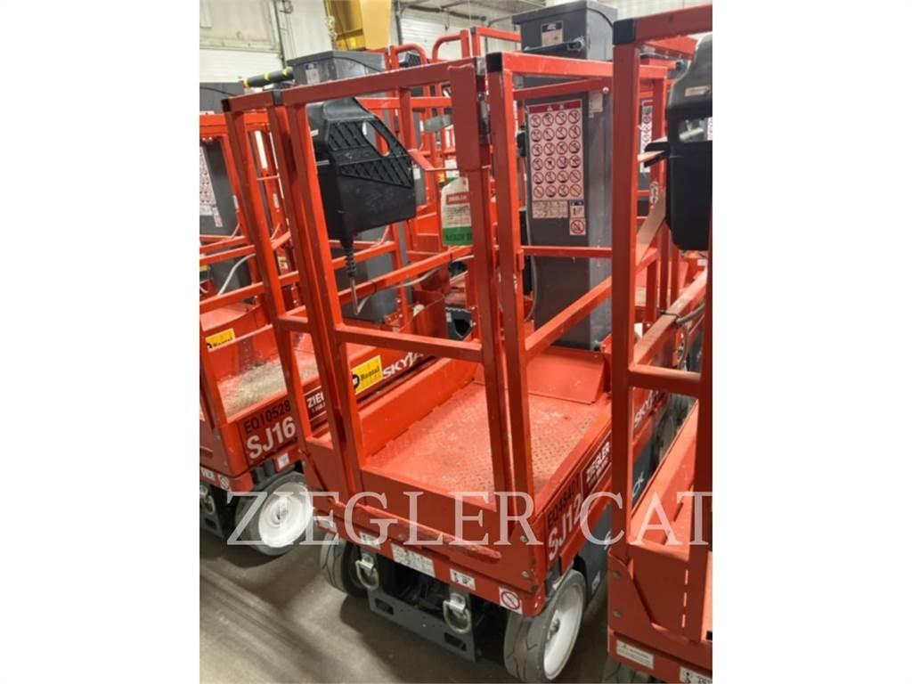Skyjack SJ12 가위형 리프트