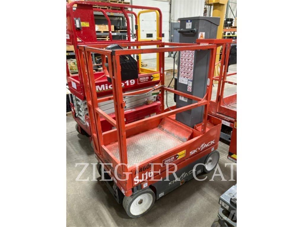 Skyjack SJ16 가위형 리프트