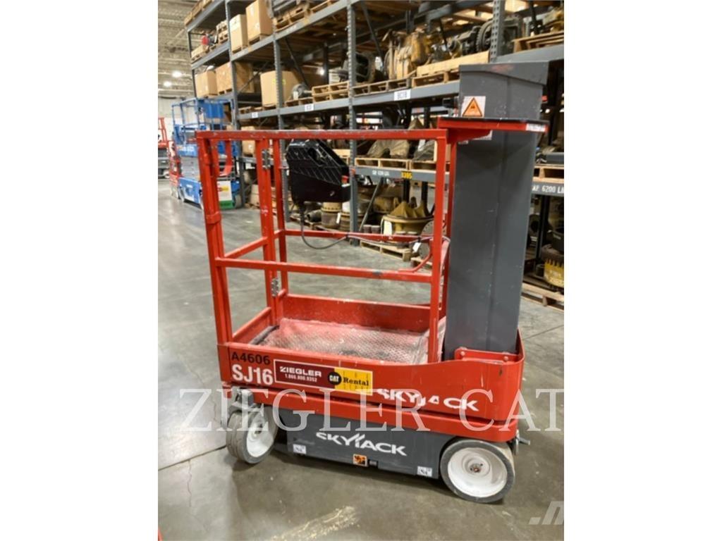 Skyjack SJ16 가위형 리프트