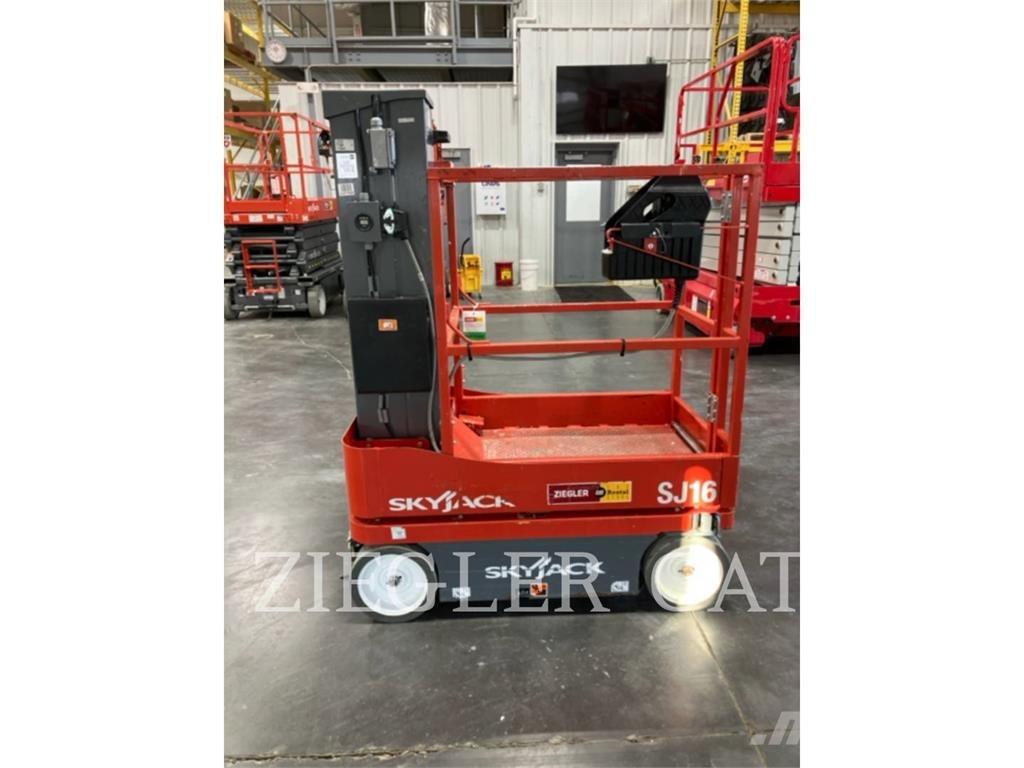 Skyjack SJ16 가위형 리프트