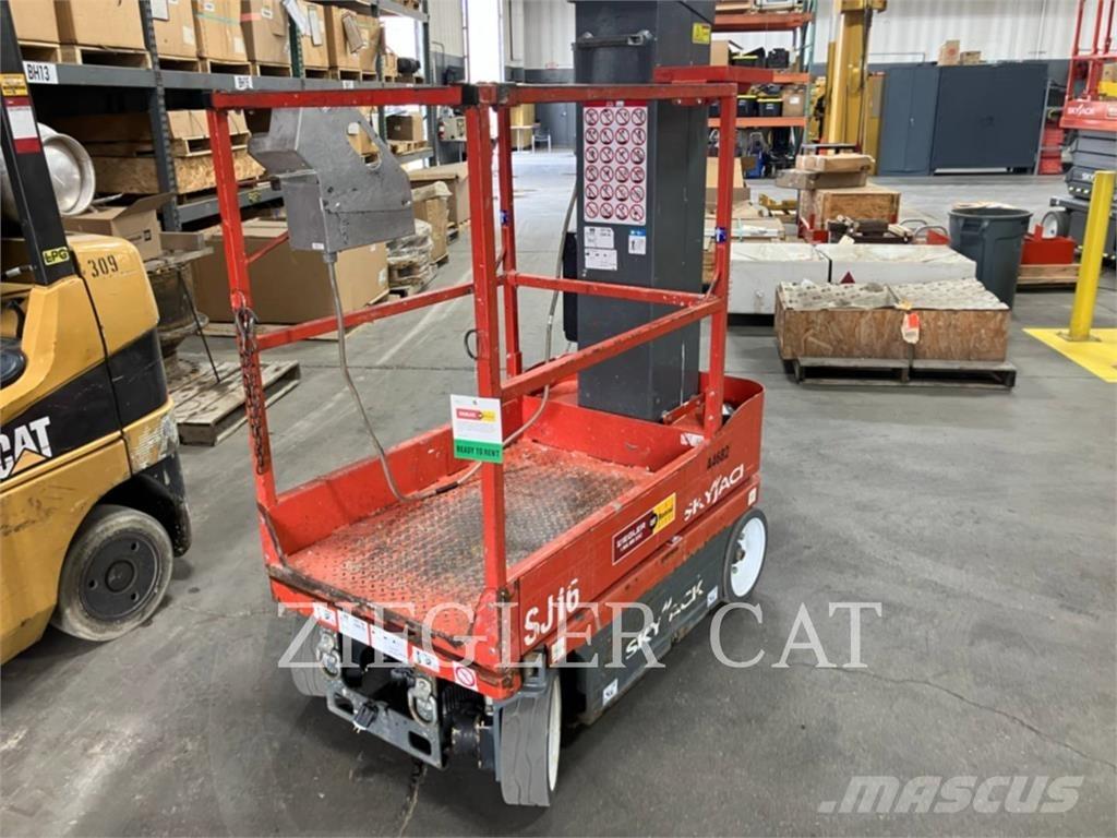 Skyjack SJ16 가위형 리프트