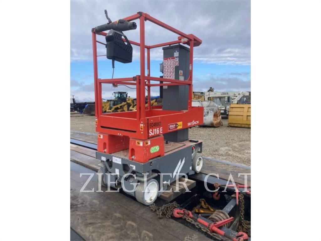 Skyjack SJ16E 가위형 리프트