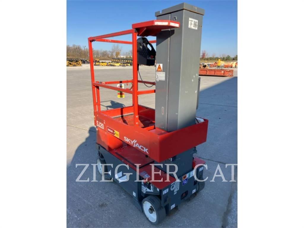 Skyjack SJ20 가위형 리프트