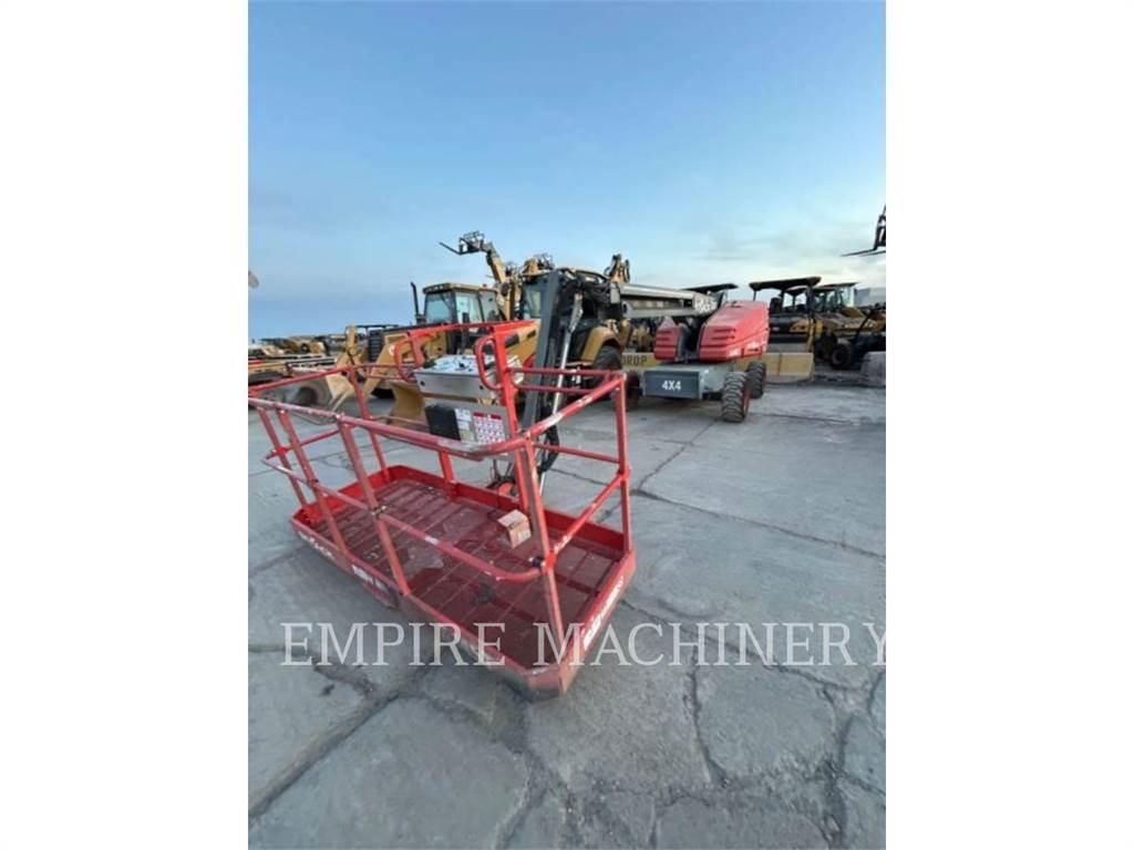 Skyjack SJ45T 관절형 전동이동 리프트