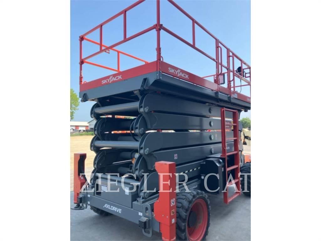 Skyjack SJ9664RT 가위형 리프트