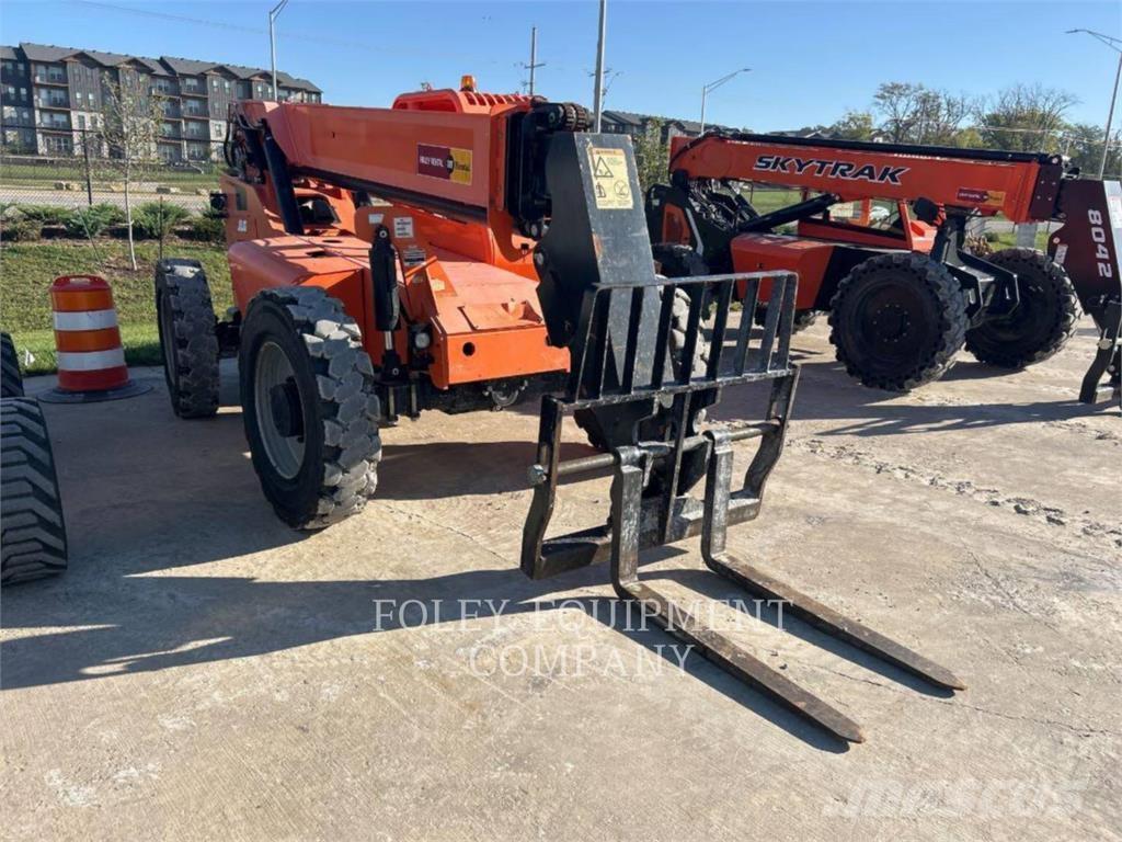 SkyTrak 6042O 텔러 핸들러