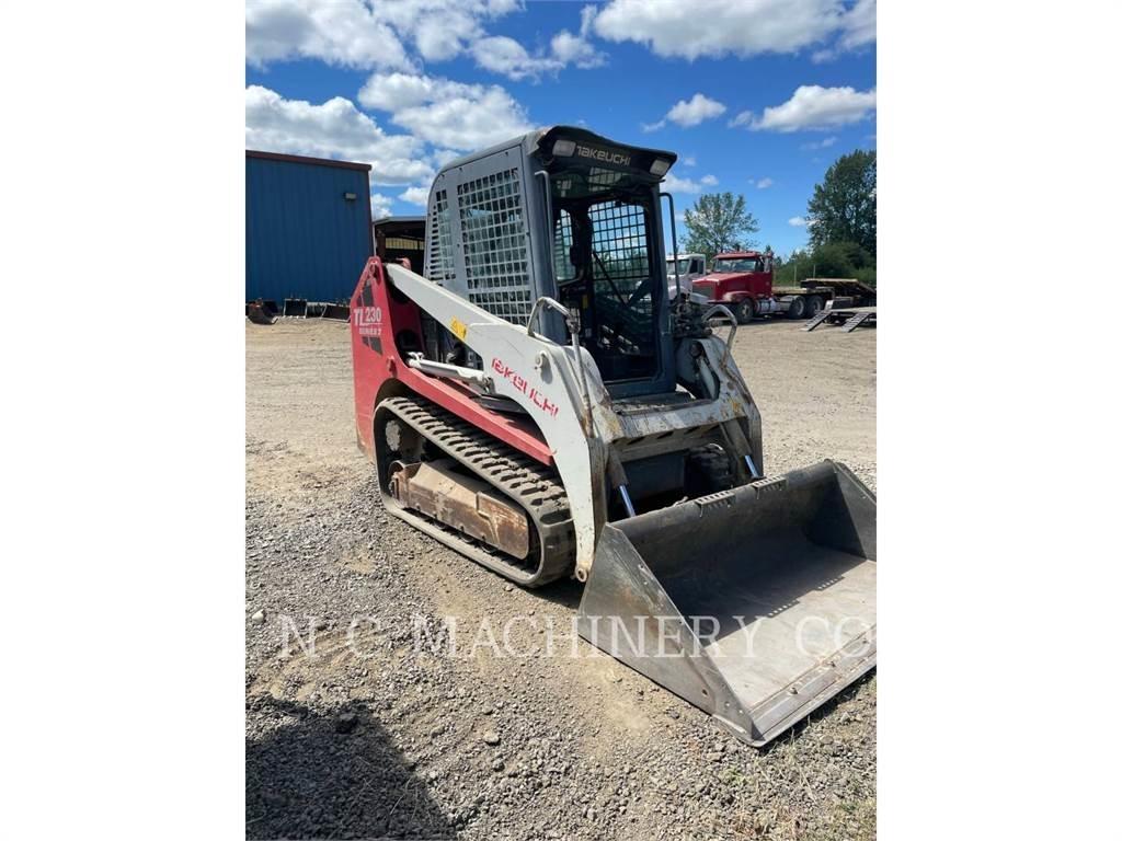 Takeuchi TL230  스키드로더