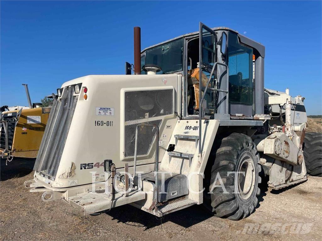 Terex RS446 아스팔트 리사이클러