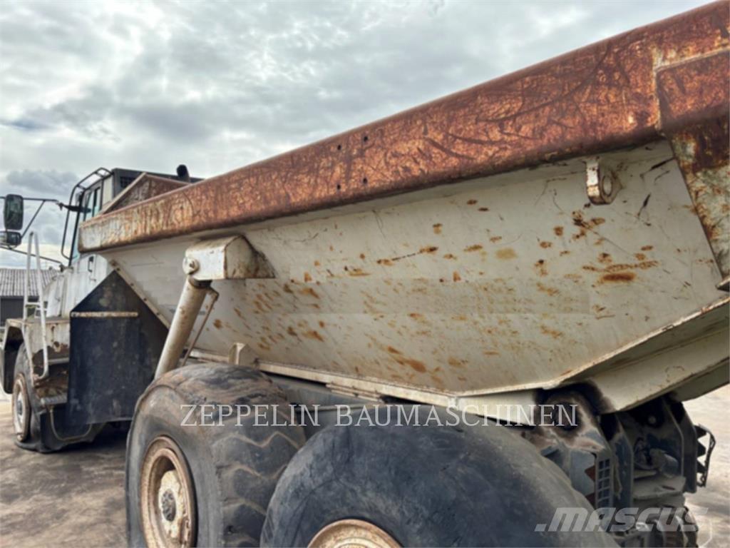 Terex TA25 연결식 홀러